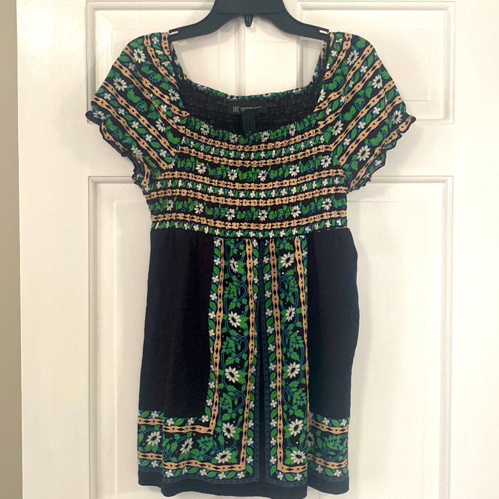 Green/ black colored tunic